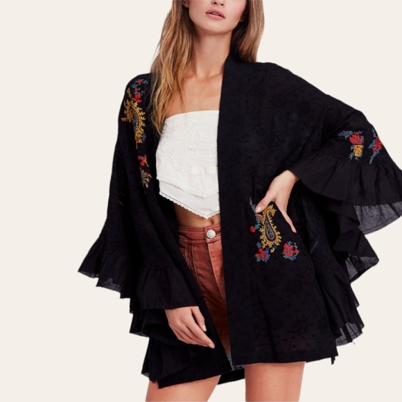Free People Black Dottie Fluted Sleeve Embroidered Woven Kimono. Size XS/S - Picture 3 of 7